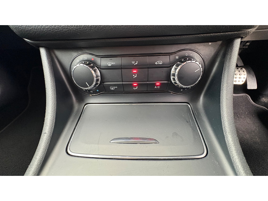 2018 Mercedes-Benz CLA Class 1.5L Diesel For Sale Images