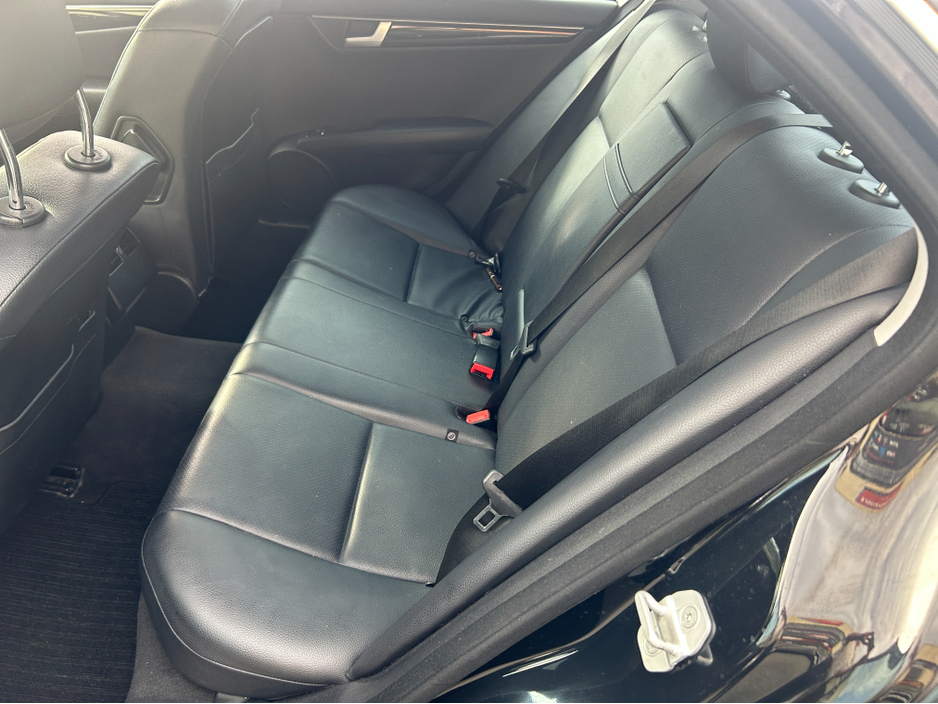2013 Mercedes-Benz C Class 2.1L Diesel For Sale Images