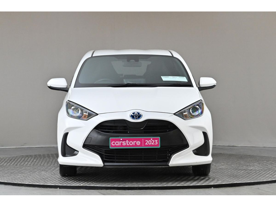 Toyota Yaris 1.5 PETROL HYBRID *REVERSE CAM* — thumbnail 2