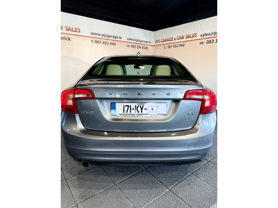 2017 Volvo S60 2L Diesel For Sale Images