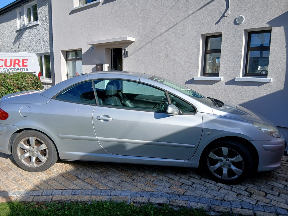 Peugeot 307 CC 1.6 2DR — thumbnail 9