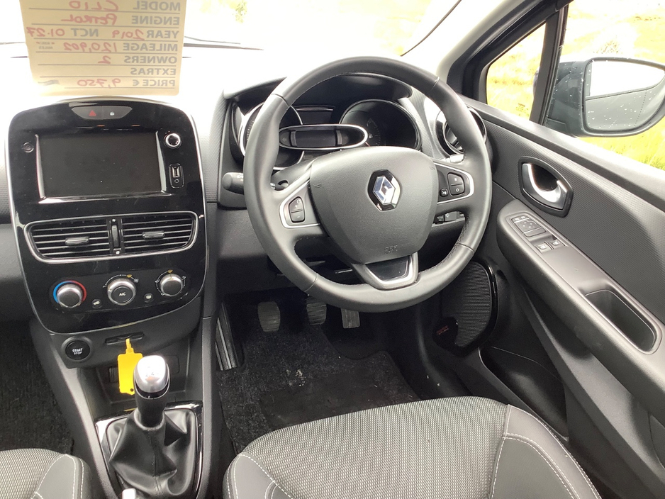 2019 Renault Clio 0.9L Petrol For Sale Images