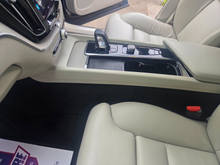 2023 Volvo XC60 2L Petrol Plug-in Hybrid For Sale Images