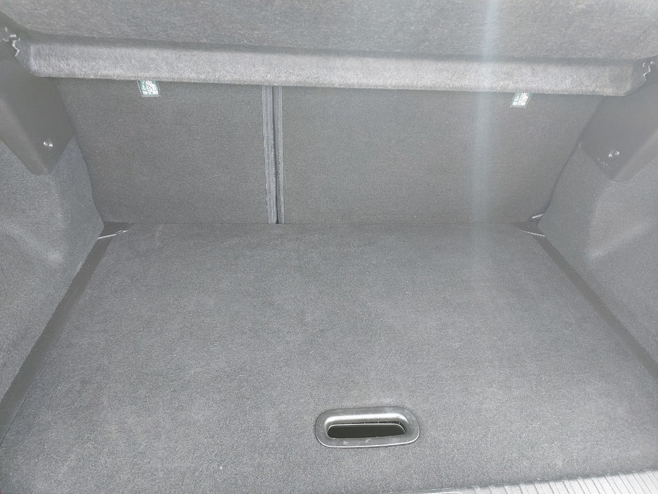 2023 Renault Captur 1L Petrol For Sale Images