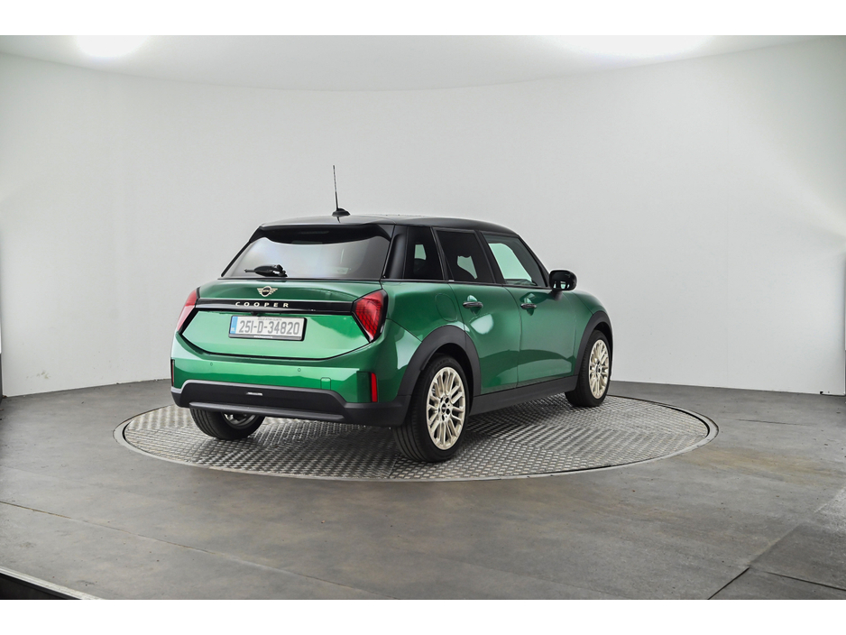 2025 MINI Cooper 1.5L Petrol For Sale Images