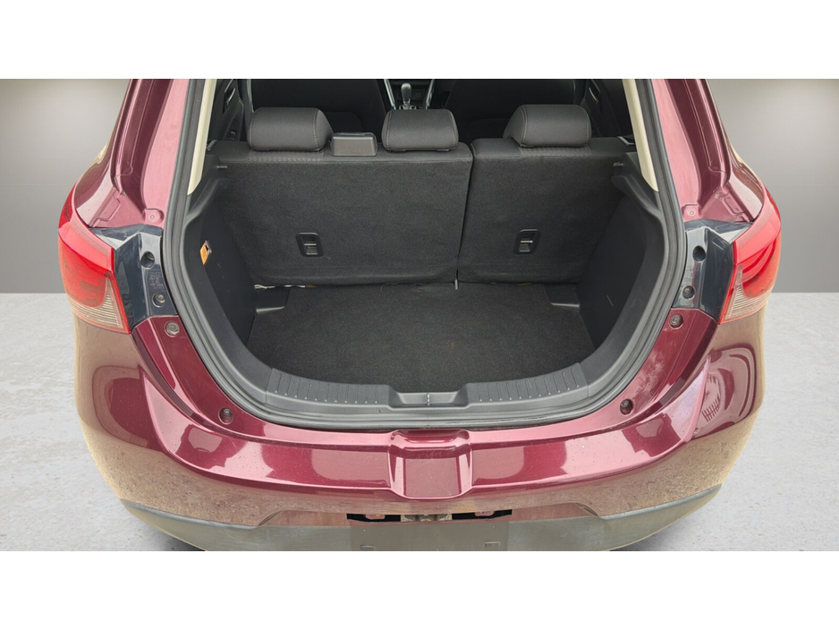 Mazda Demio — thumbnail 5