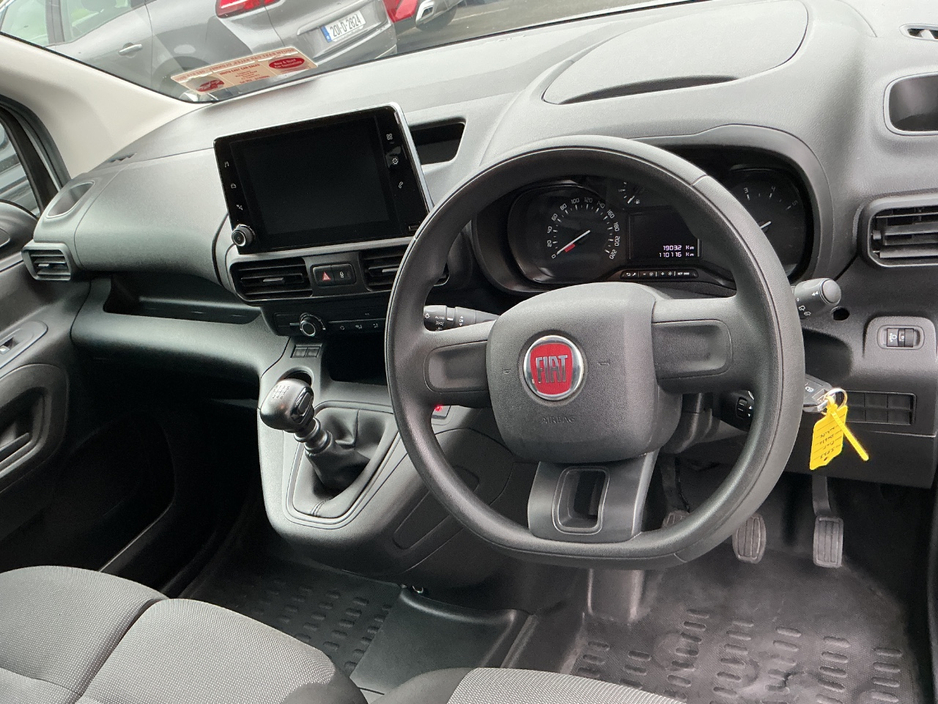 2023 Fiat Doblo 1.5L Diesel For Sale Images