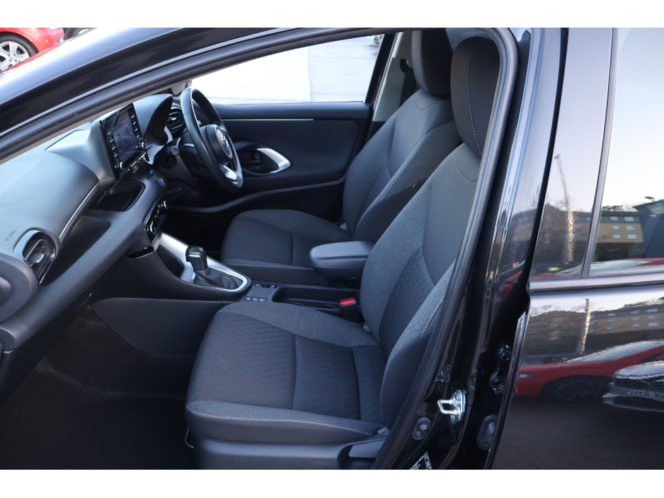 2023 Toyota Yaris 1.5L Petrol Hybrid For Sale Images