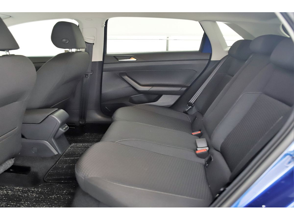 Volkswagen Polo 1.0 TSI DSG LIFE *CARPLAY*REVERSE CAM*PARK SENSORS* — thumbnail 16