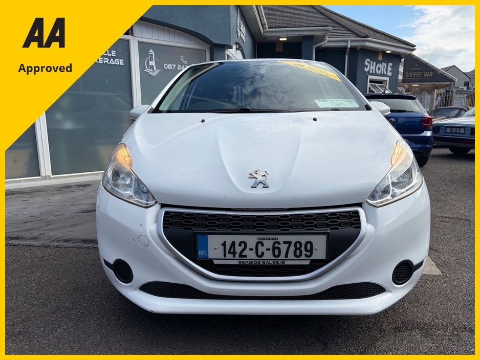 2014 Peugeot 208 1L Petrol For Sale Images