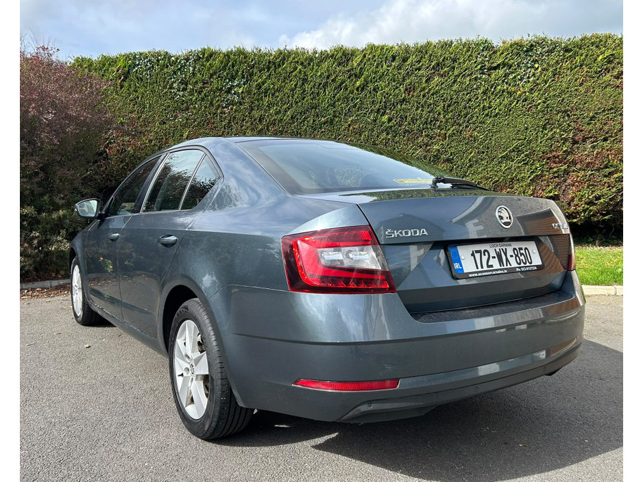2017 Skoda Octavia 1.6L Diesel For Sale Images