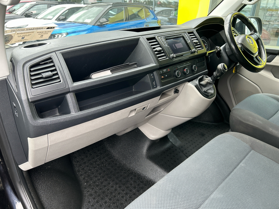 2016 Volkswagen Transporter 2L Diesel For Sale Images