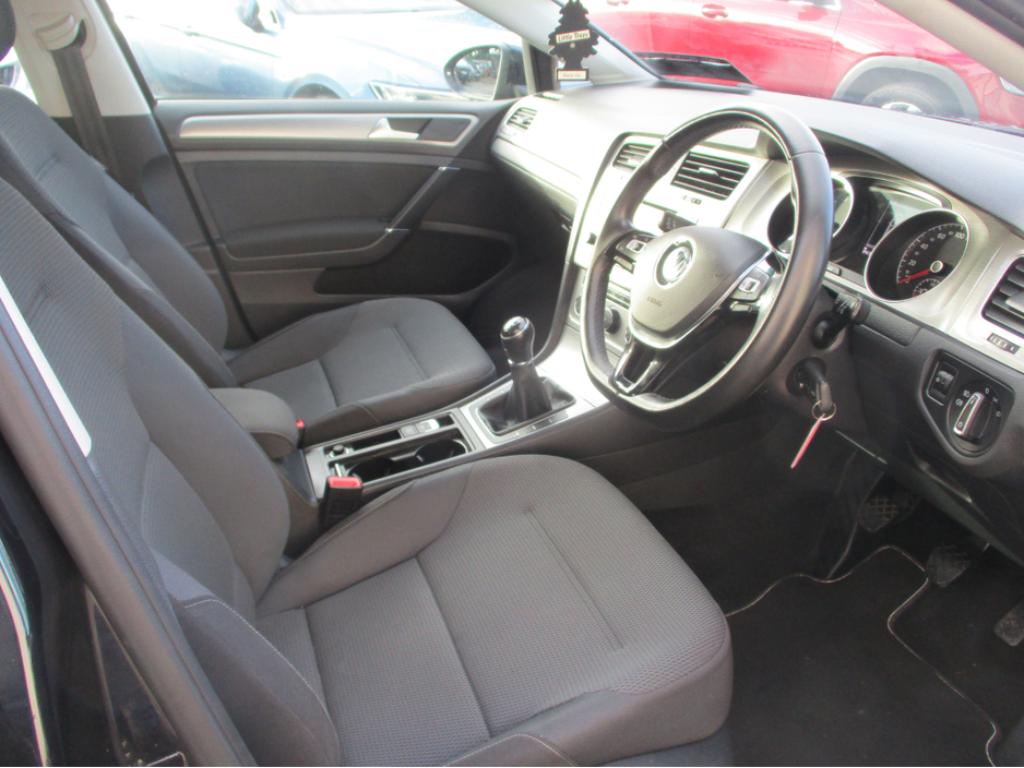 2015 Volkswagen Golf 1.6L Diesel For Sale Images