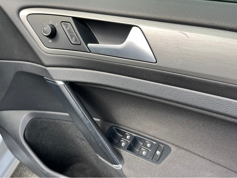 2014 Volkswagen Golf 1.6L Diesel For Sale Images