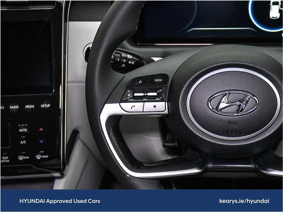 Hyundai Tucson Executive Plus w 2 Tone Roof — thumbnail 21