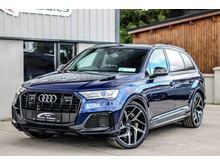 Audi Q7 55 TFSI e SE