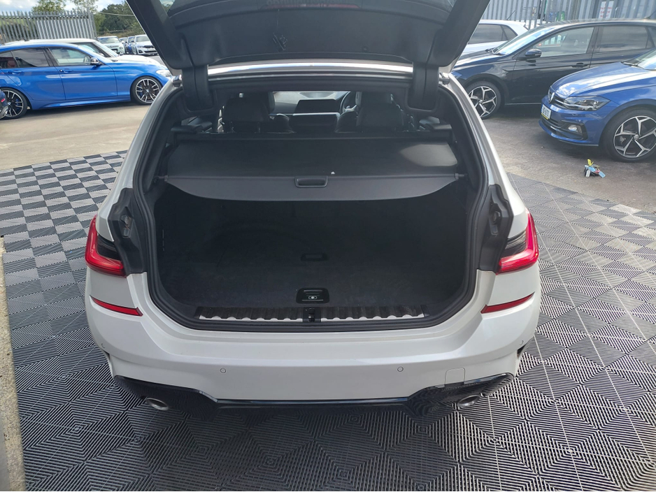 BMW 3 Series BMW 320D M-SPORT, TOURING AUTO, FULLY LOADED WITH SPEC — thumbnail 19
