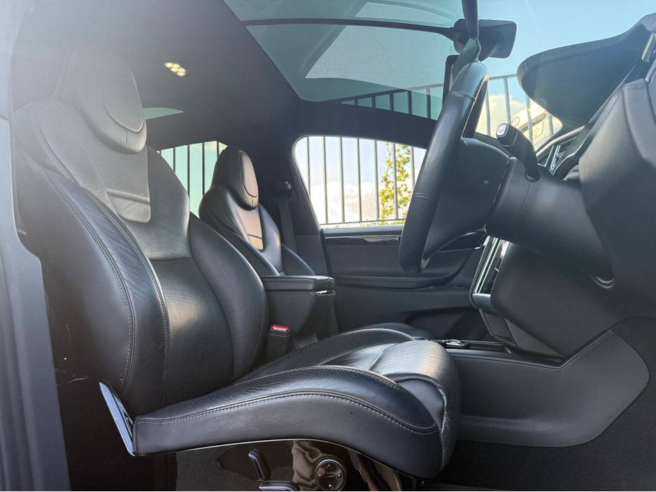 2017 Tesla Model X ElectricL Electric For Sale Images