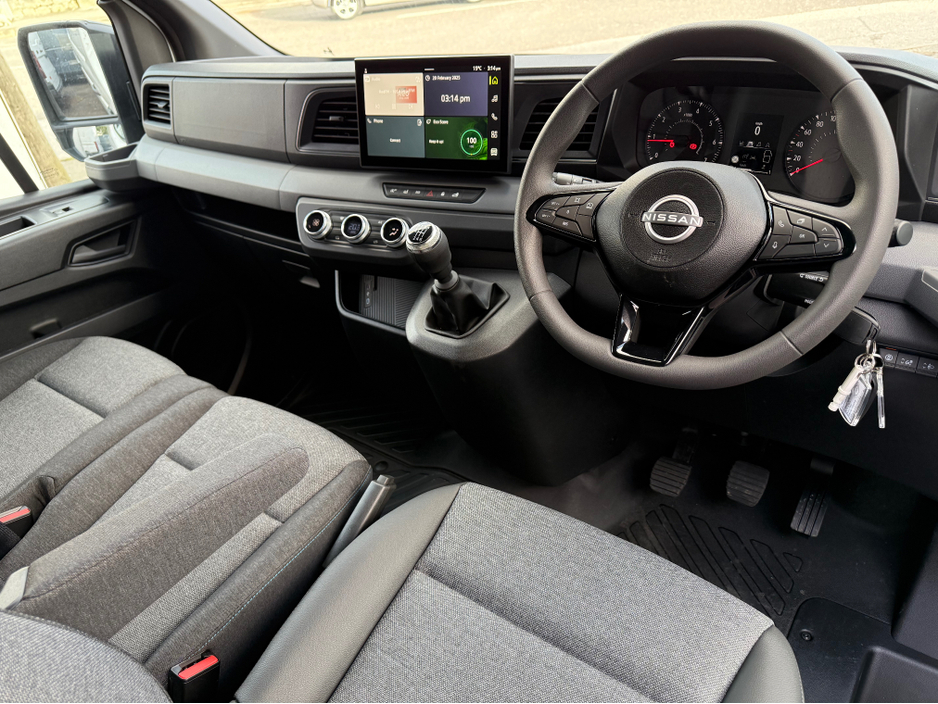 2027 Nissan Interstar 2L Diesel For Sale Images