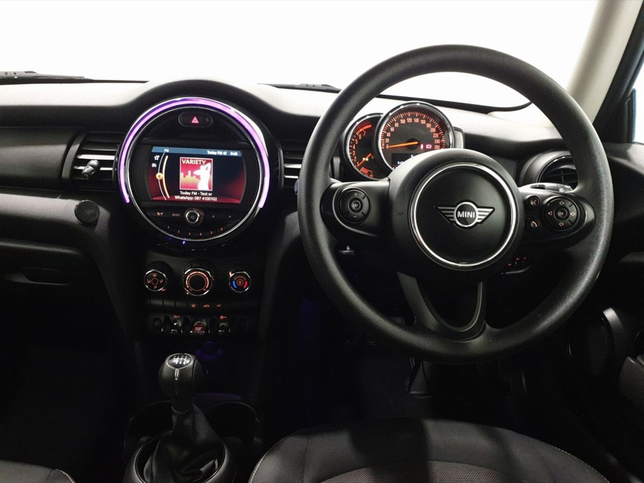 2019 MINI Hatch 1.5L Petrol For Sale Images