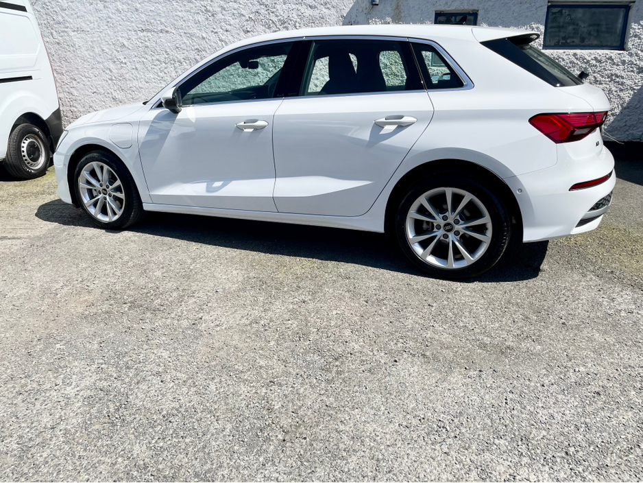 2025 Audi A3 1.5L Petrol Plug-in Hybrid For Sale Images