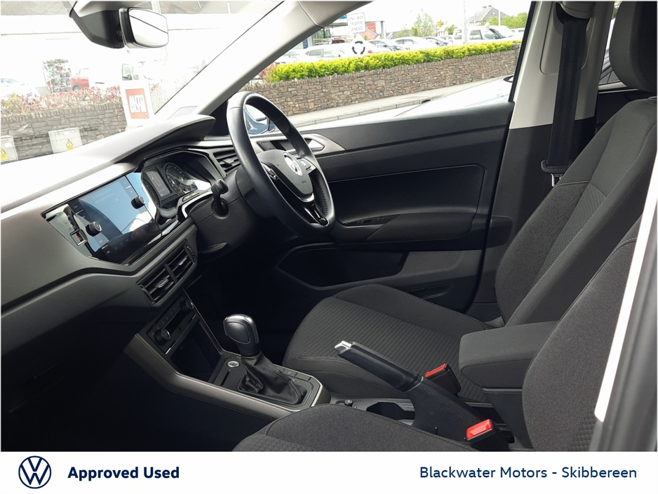 Volkswagen Polo 1.0TSI 95BHP 5DR COMFORTLINE AUTOMATIC — thumbnail 4