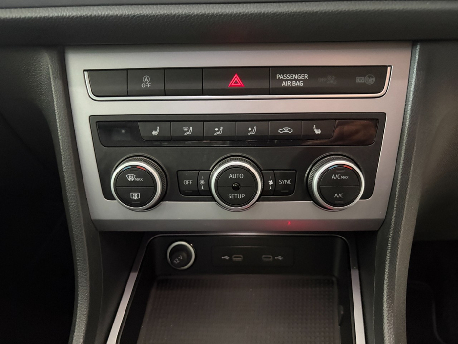 2022 SEAT Ateca 2L Diesel For Sale Images