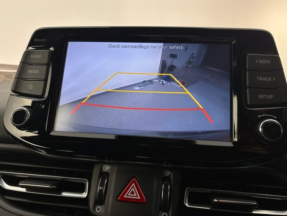 Hyundai i30 NLINE PETROL 5DR — thumbnail 17