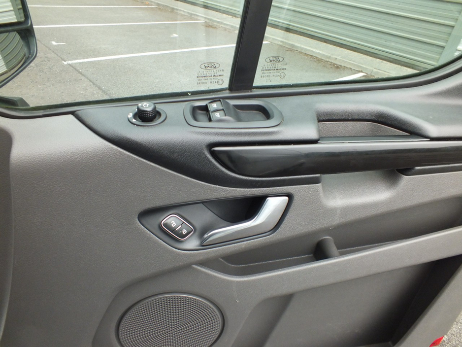 2019 Ford Transit Custom 2L Diesel For Sale Images