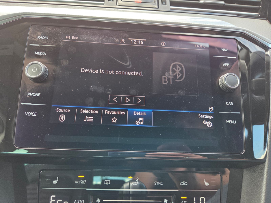 2022 Volkswagen Passat 1.4L Hybrid For Sale Images
