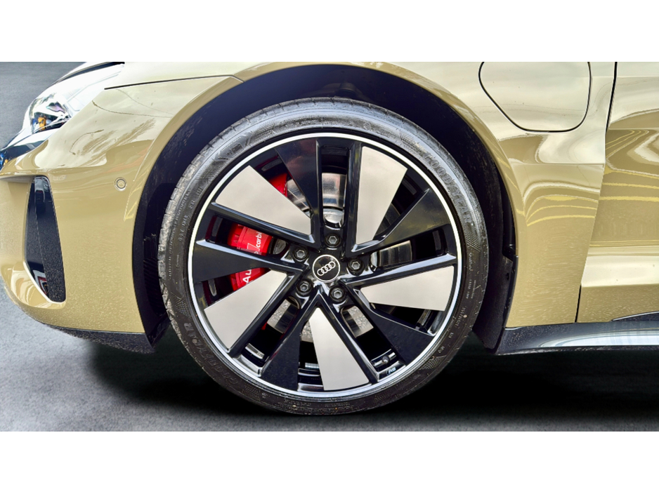 2023 Audi e-tron GT quattro 0.9L Electric For Sale Images