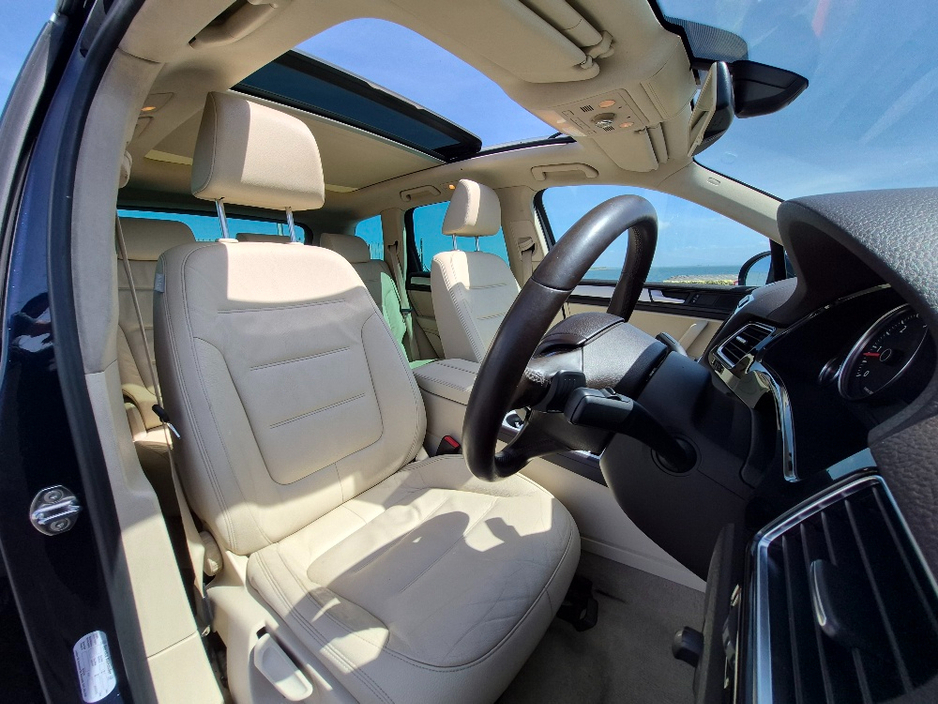 2014 Volkswagen Touareg 3L Diesel For Sale Images