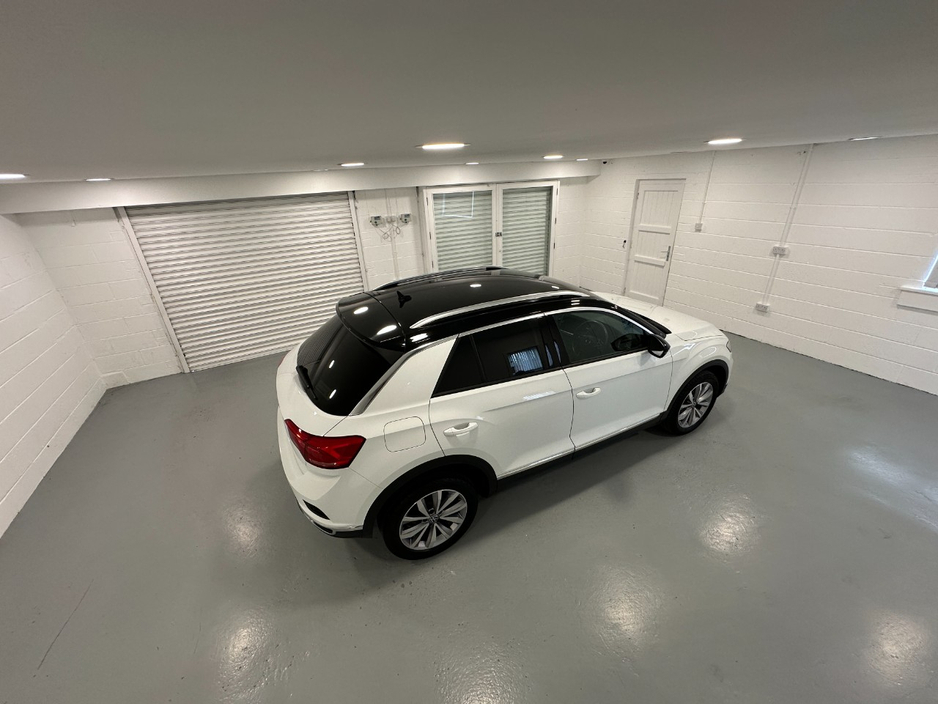 2021 Volkswagen T-Roc 2L Diesel For Sale Images