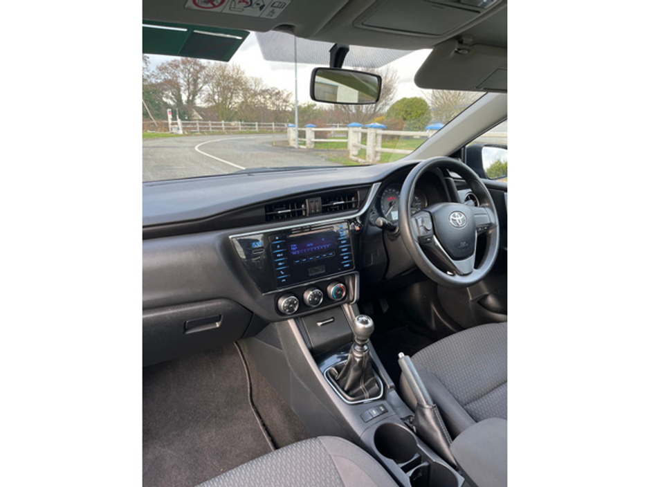 2018 Toyota Corolla 1.4L Diesel For Sale Images