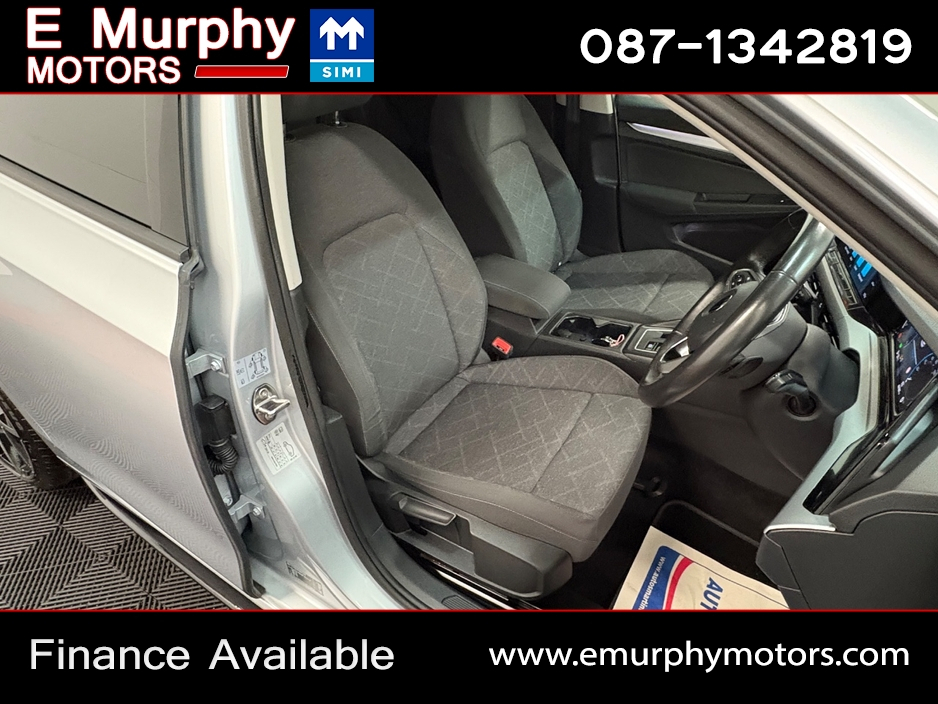 2022 Volkswagen Golf 2L Diesel For Sale Images