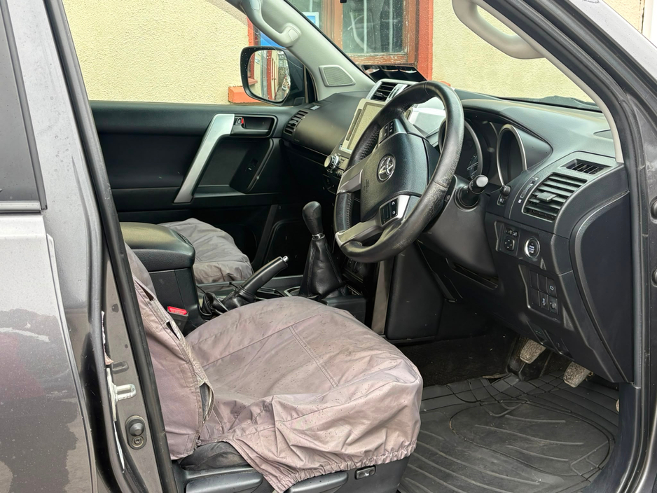 2016 Toyota Landcruiser 2.8L Diesel For Sale Images