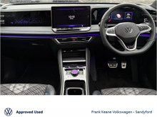 Volkswagen Tiguan *R-Line* 1.5TSI PHEV...