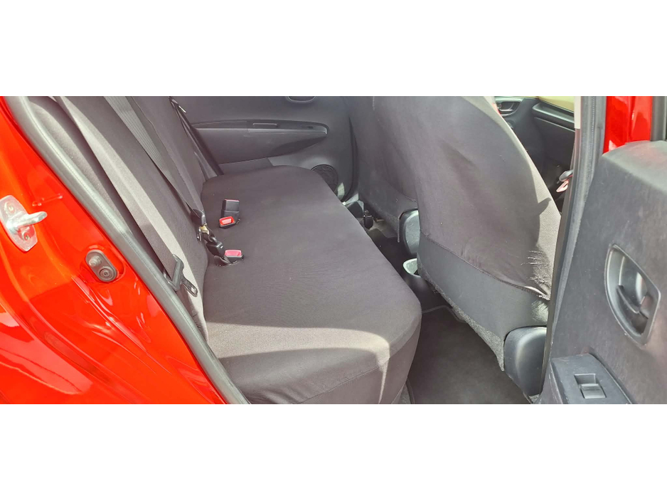 2013 Toyota Vitz 1L Petrol For Sale Images