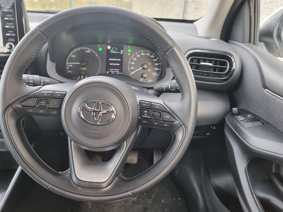 2024 Toyota Yaris 1.5L Petrol Hybrid For Sale Images
