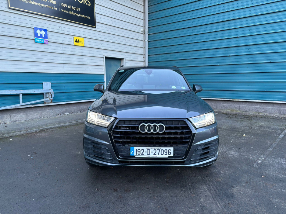 2019 Audi Q7 3L Diesel For Sale Images