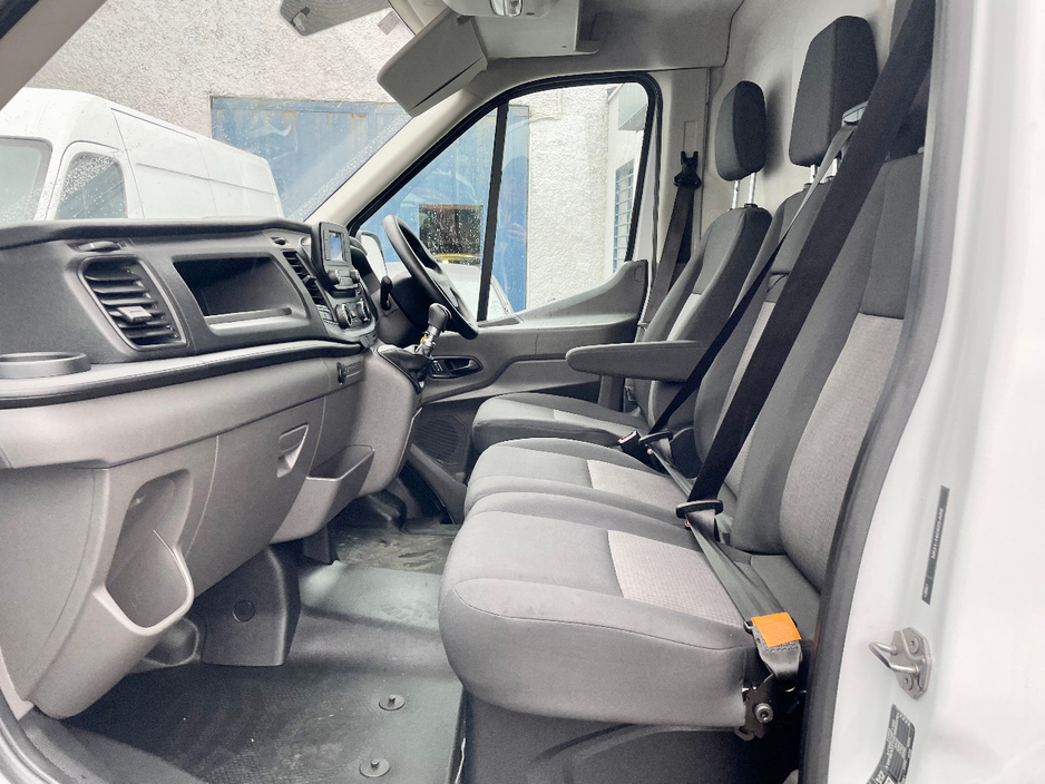 2022 Ford Transit 2L Diesel For Sale Images