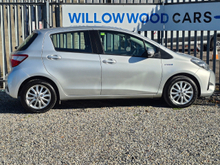2017 Toyota Yaris 1.5L Petrol Hybrid For Sale Images