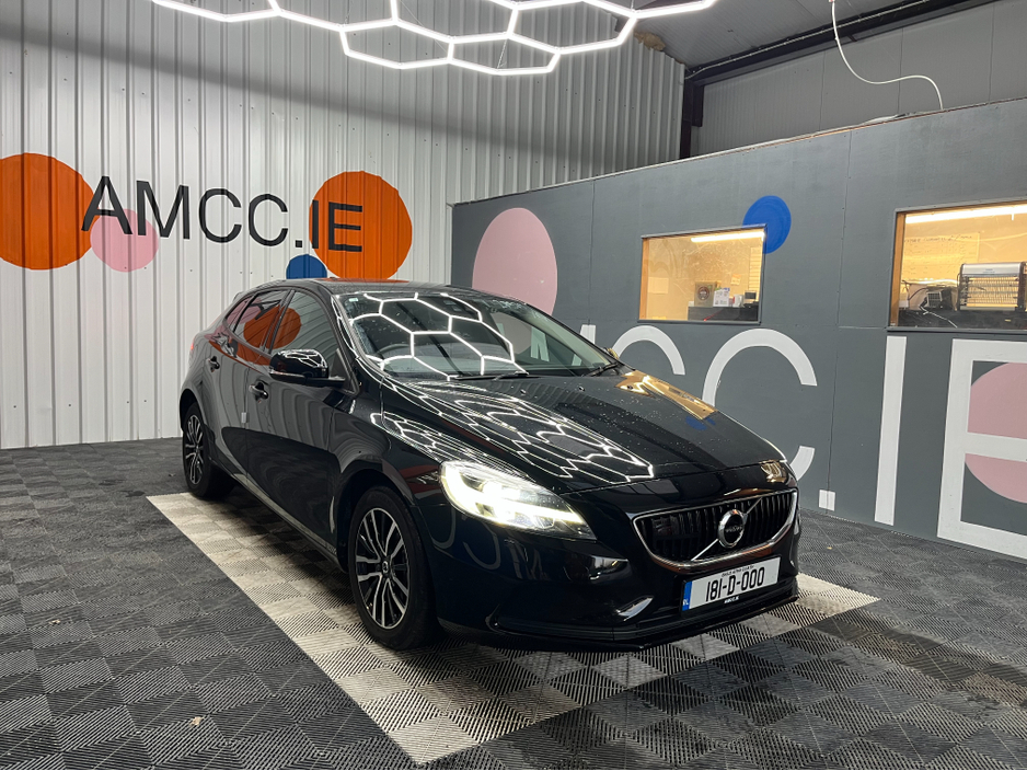 Used Volvo V40 2018 in Dublin