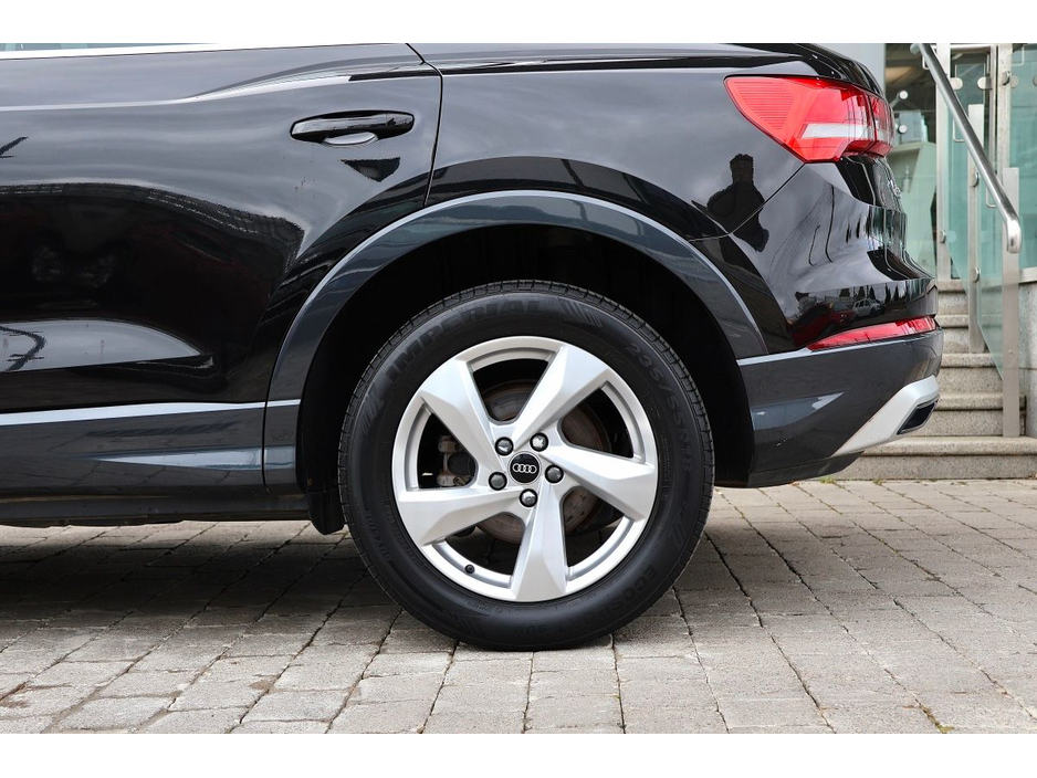 Audi Q3 35 TDI 150HP S Tronic SE — thumbnail 4