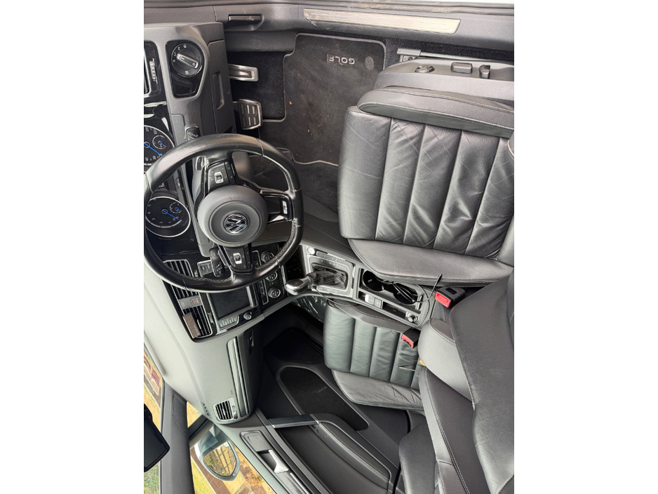 2014 Volkswagen Golf 2L Petrol For Sale Images