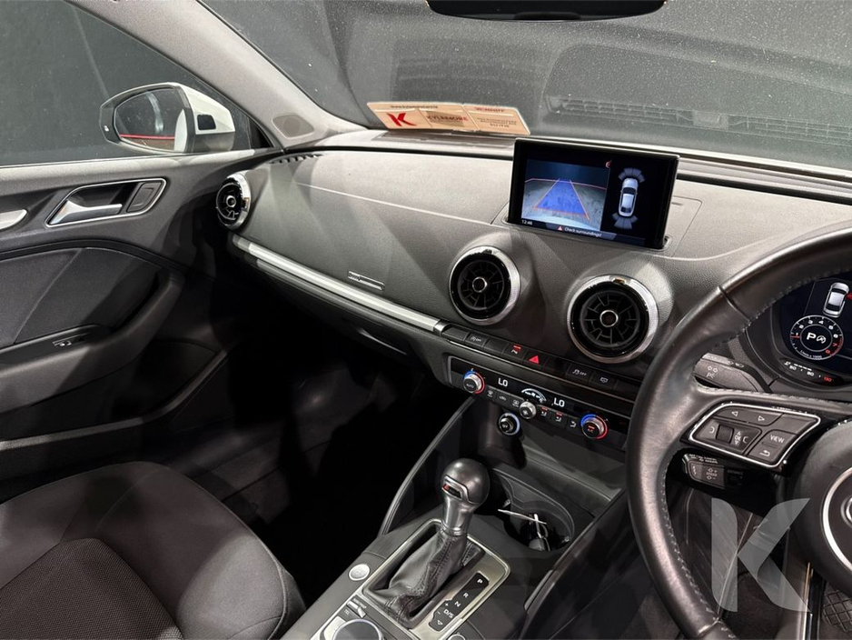 Audi A3 1.4 AUTOMATIC SALOON - FACTORY ALLOYS - CRUISE CONTOL - REAR CAMERA — thumbnail 23