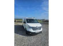 2024 Renault Trafic Passenger
