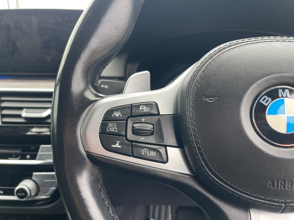 2020 BMW 5 Series 2L Petrol Plug-in Hybrid For Sale Images