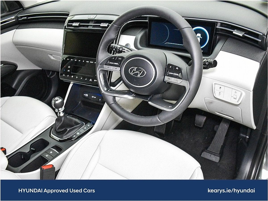 Hyundai Tucson Executive Plus w 2 Tone Roof — thumbnail 6