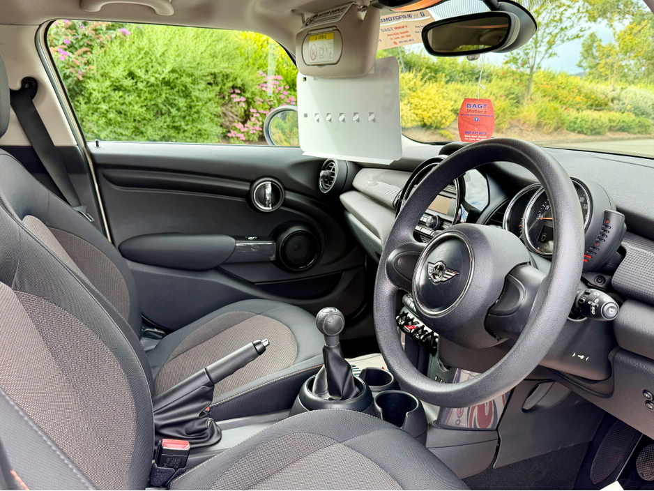 2015 MINI Hatch 1.5L Petrol For Sale Images